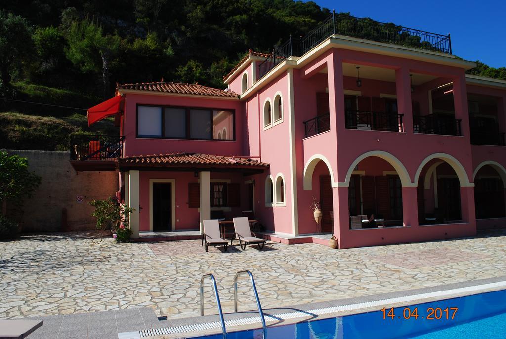 Villa Eora Keri Exteriör bild