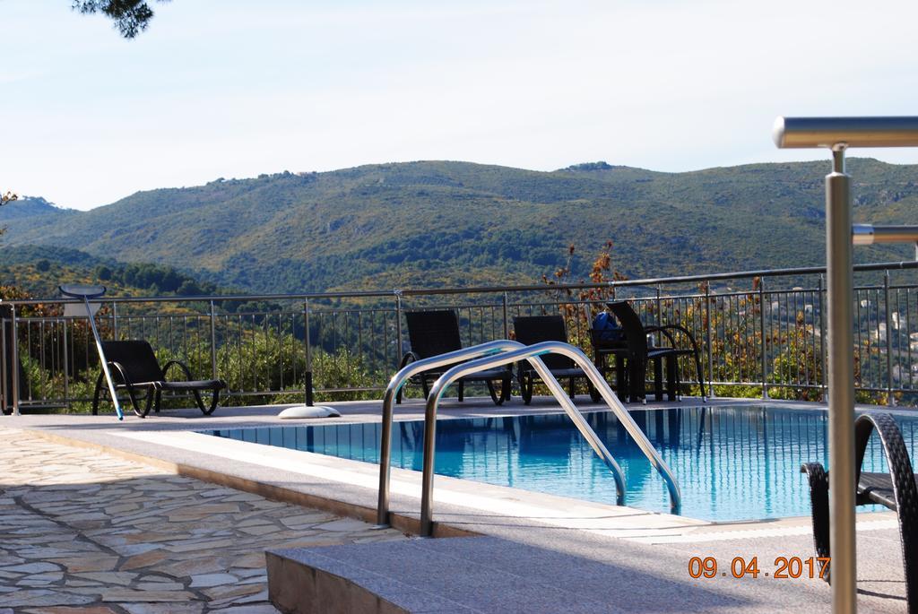 Villa Eora Keri Exteriör bild
