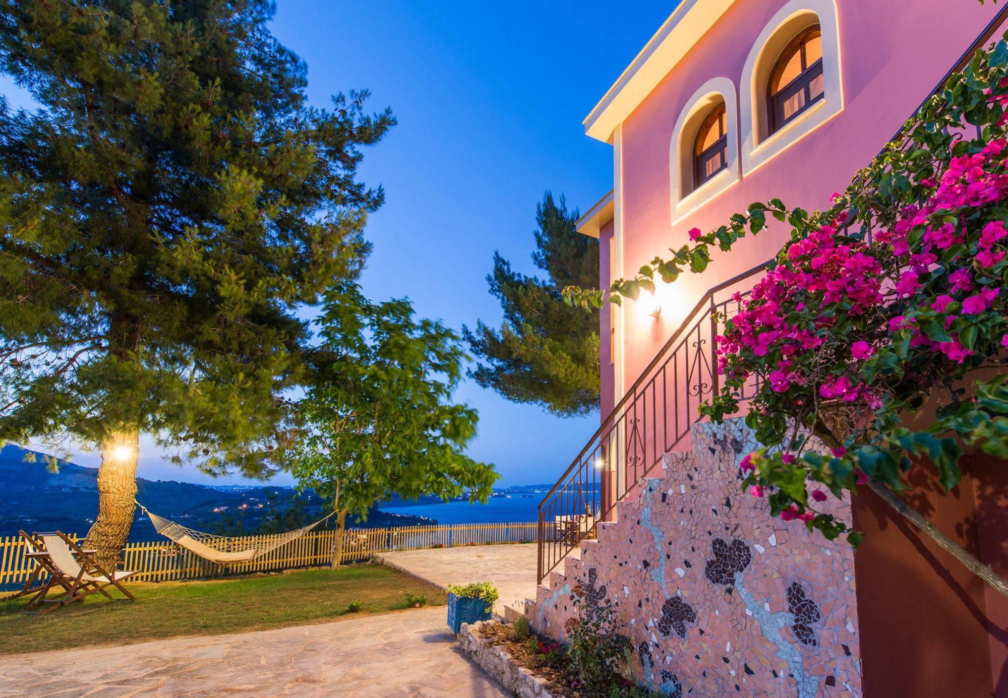 Villa Eora Keri Exteriör bild